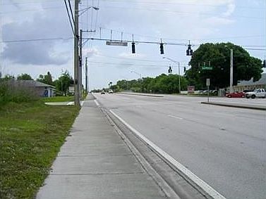 5th image of 2692 SW Port Street Lucie Blvd
