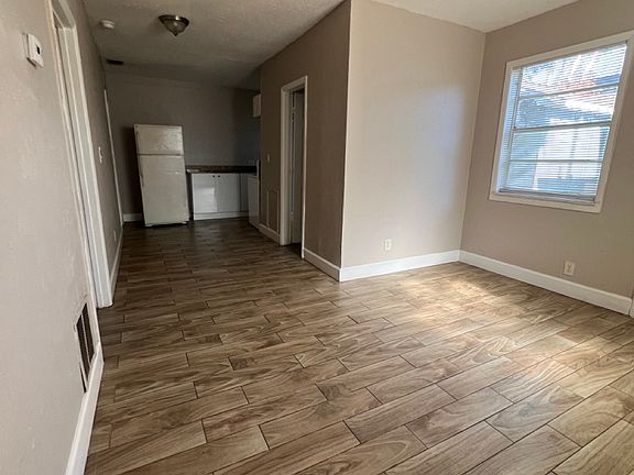 5th image of 776 18th Ave S #C