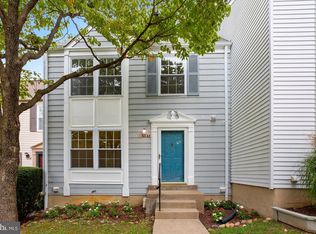 6632 Rockleigh Way, Alexandria, VA 22315