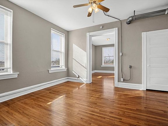 3rd image of 6838 Gravois Ave #2F