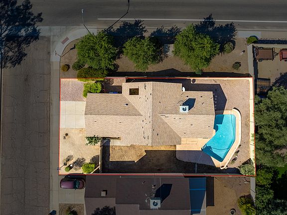2nd image of 3838 W MARCONI Avenue