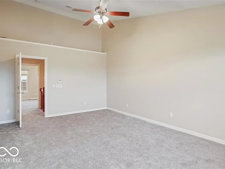172 Straughn Ln — Photo 19