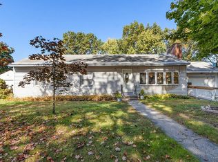 20 Ledge Rd, Hudson, NH 03051