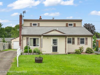 321 Lincoln Boulevard, Hudson, NY, 12534