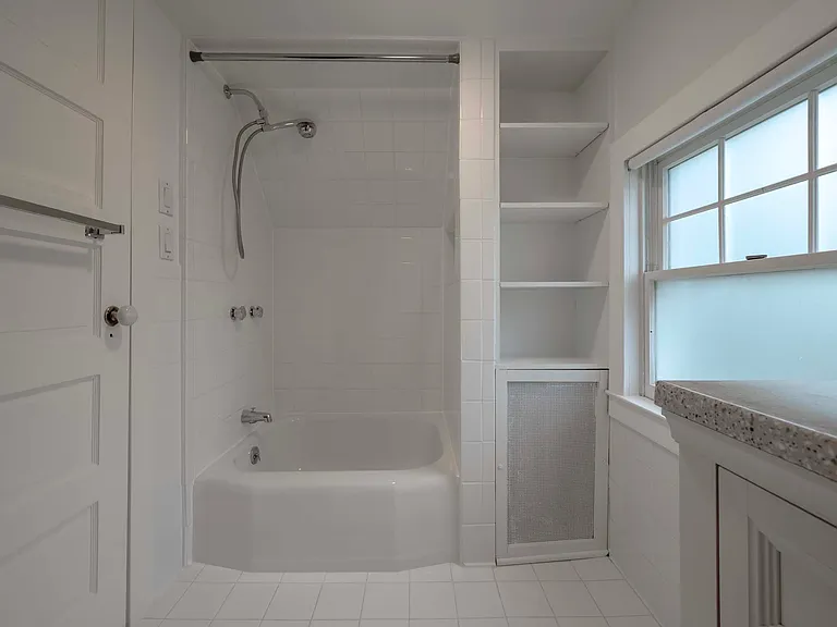 62 Summit Ave — Photo 23