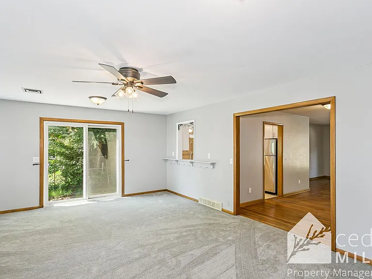 3801 E Grail Ave — Photo 9