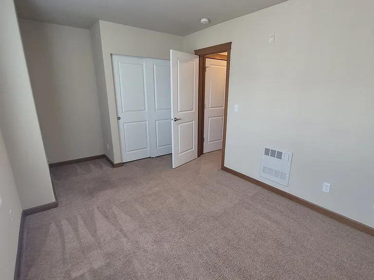 Aspen Meadows — Photo 15