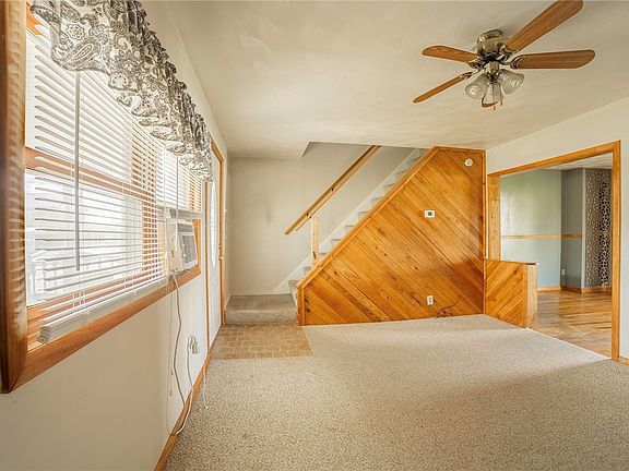 2nd image of 116 10th St
