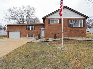 705 Richeson Rd, Potosi, MO 63664