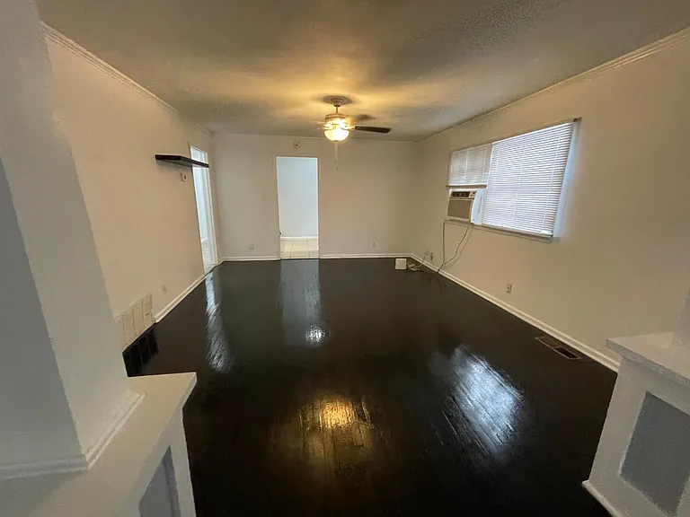 705 S Phoenix Ave #1 — Photo 26