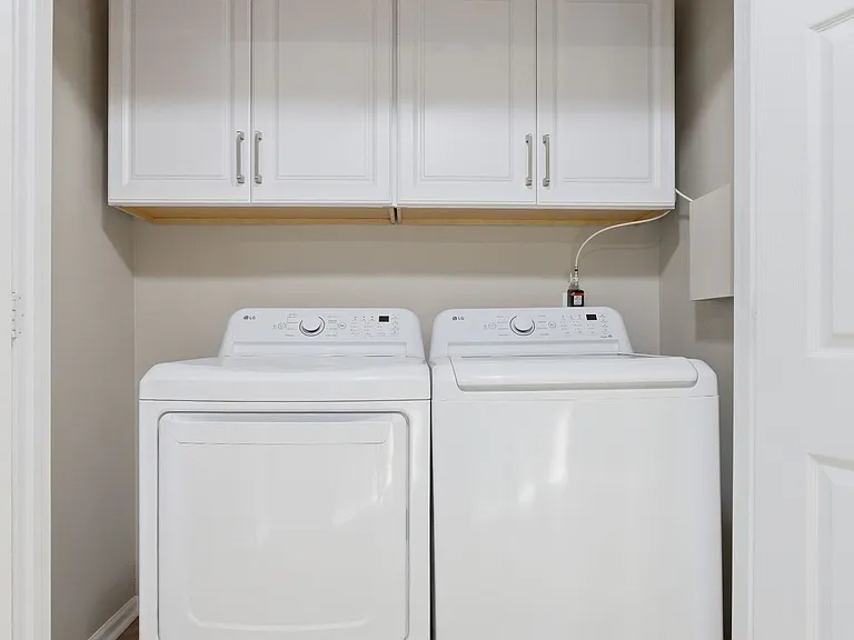 2717 Kennedy Ct — Photo 14
