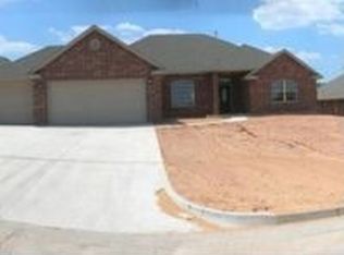 2405 SE 10th St, Oklahoma City, OK 73129