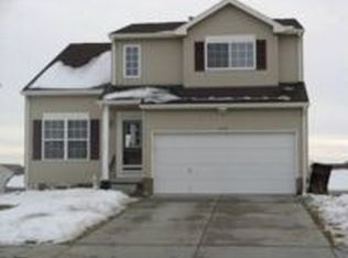 16515 Erskine St, Omaha, NE 68116