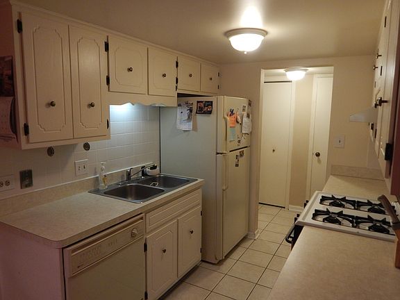 3rd image of 444 Redondo Dr APT 306
