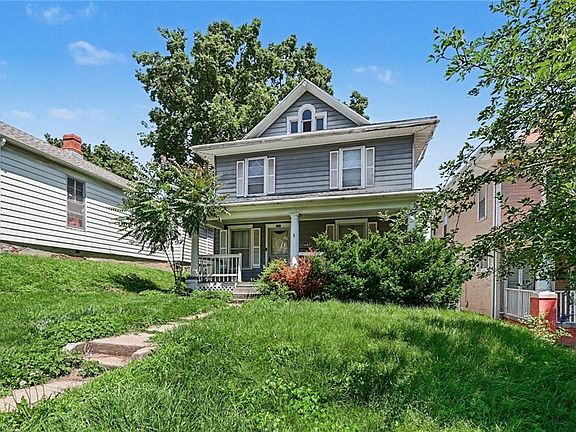 3rd image of 2221 Faraon St