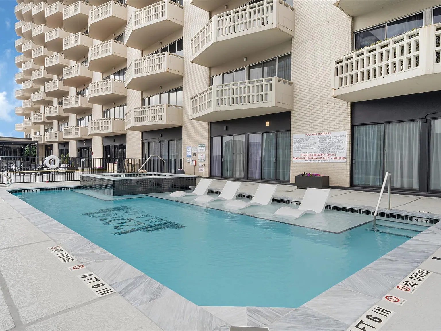 1 bed, 1.0 bath, 625 sqft, $1,500 — Photo 4