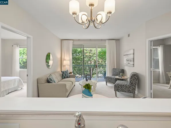 1860 Tice Creek Dr APT 1216, Walnut Creek, CA 94595