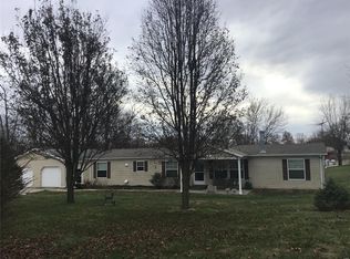 106 Brian St, Ellis Grove, IL 62241