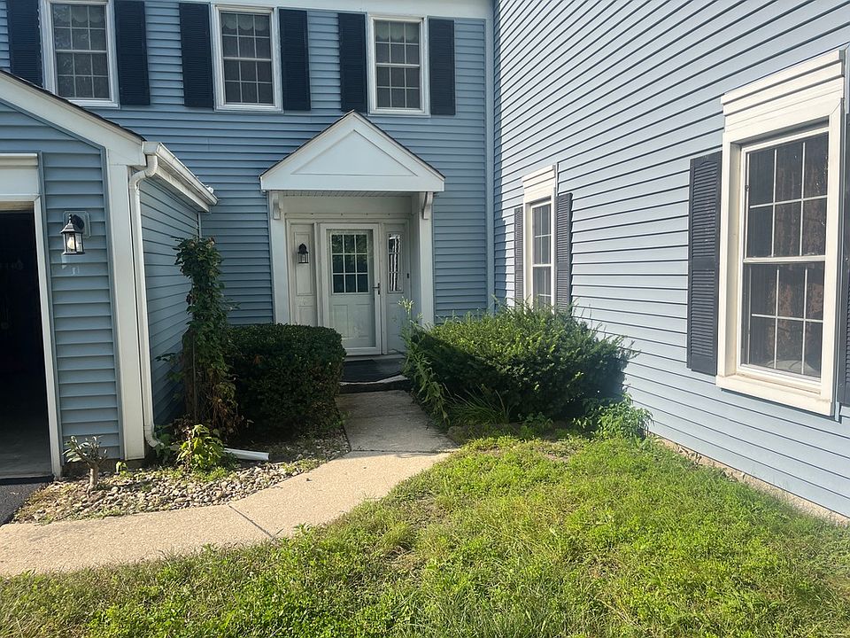 1st image of 983 Oswego Rd