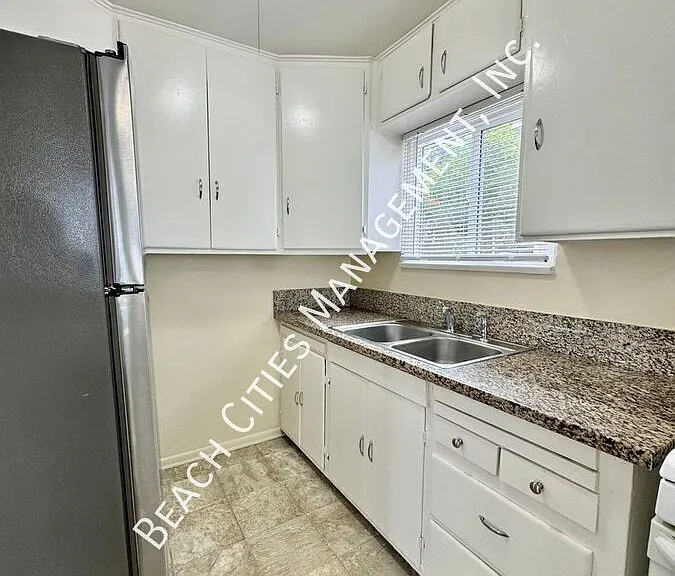 5948 John Ave — Photo 10