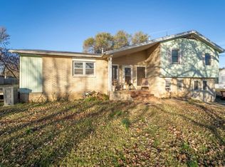 413 S Washington St, Walnut Grove, MO 65770