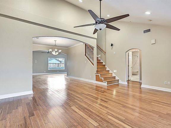5th image of 6825 Japonica Street
