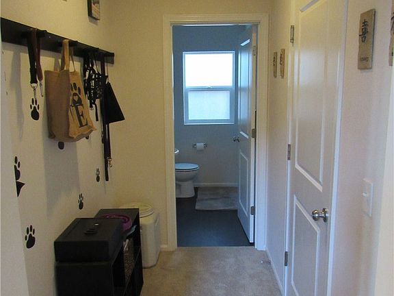 3rd image of 19531 19th Avenue Ct E