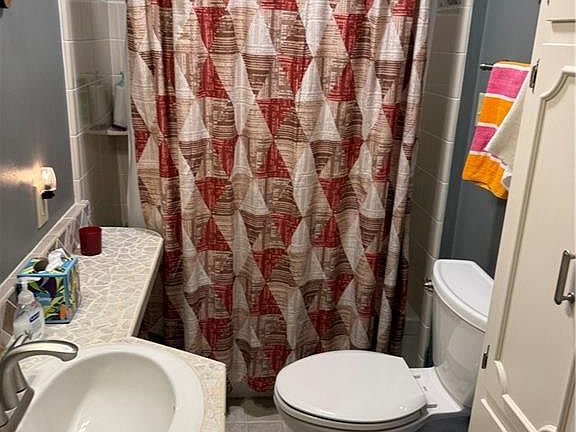 5th image of 3964 Hamilton Mill Rd