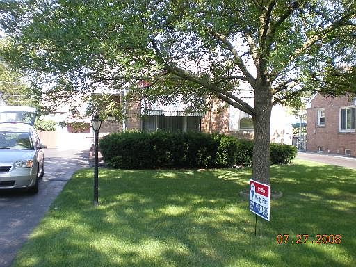 1st image of 8249 Newcastle Ave