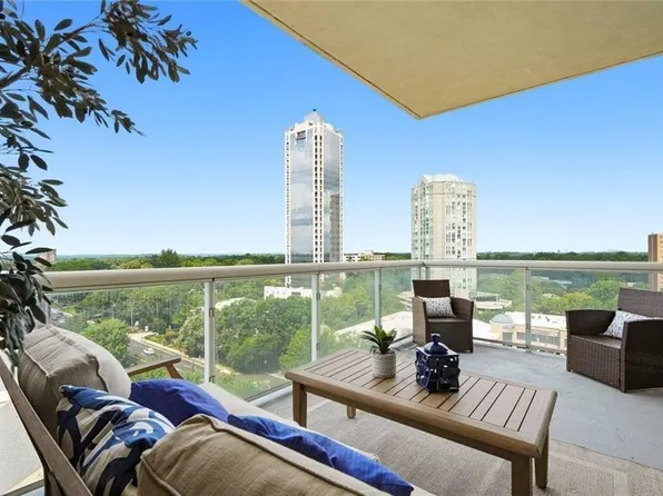 2881 Peachtree Rd NE APT 1105, Atlanta, GA 30305