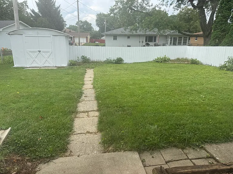 5394 Redwood Rd — Photo 3