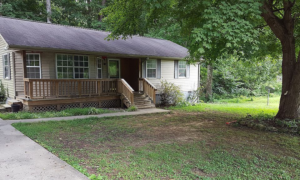 Large shaded lot