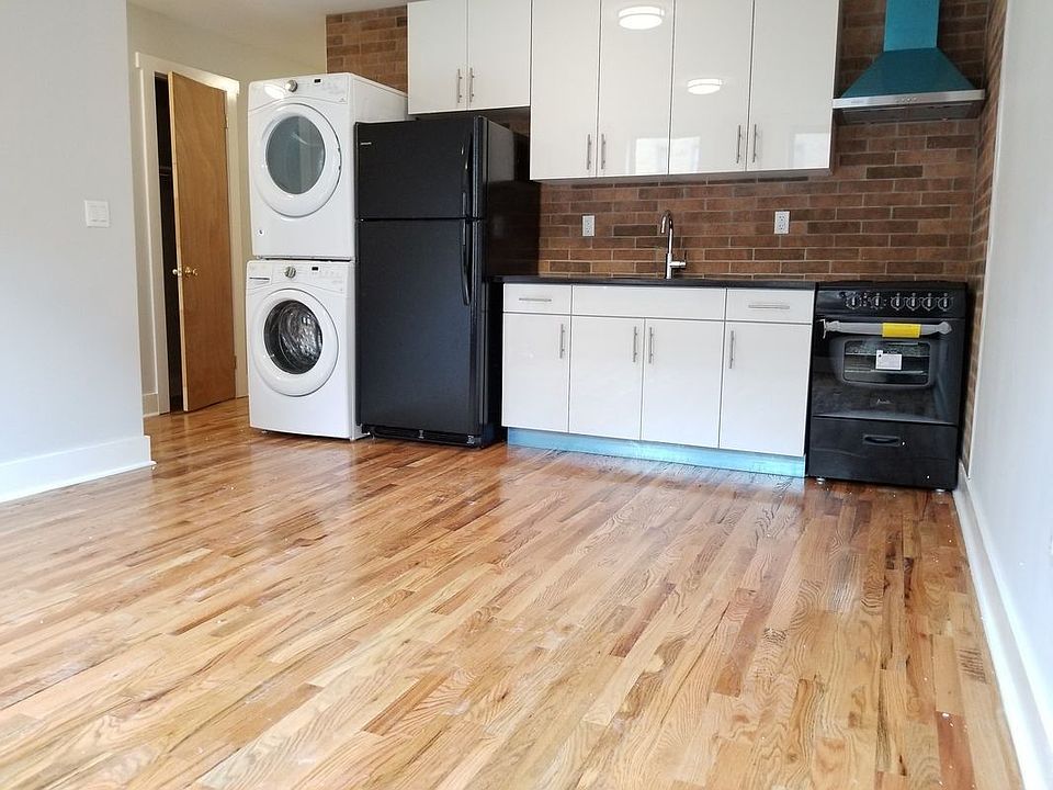 1st image of 2690 University Ave APT 3K