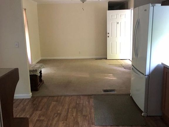 3rd image of 53 Fortner Dr #43