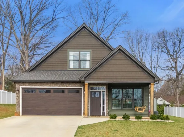 189 Timber Ridge Dr, Forest, VA 24551