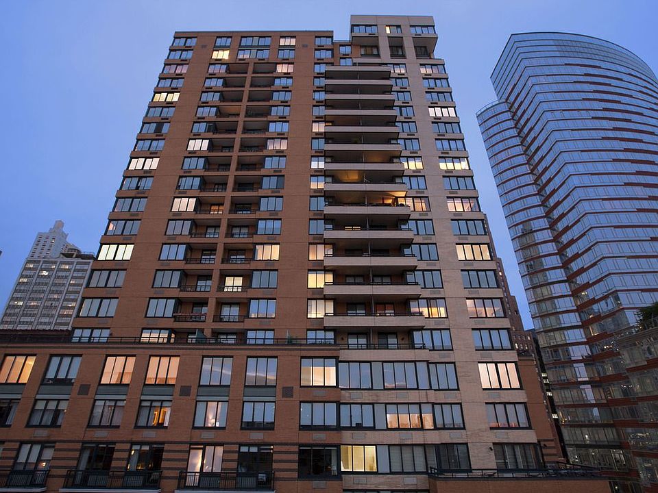 1st image of 99 Battery Pl APT 18K