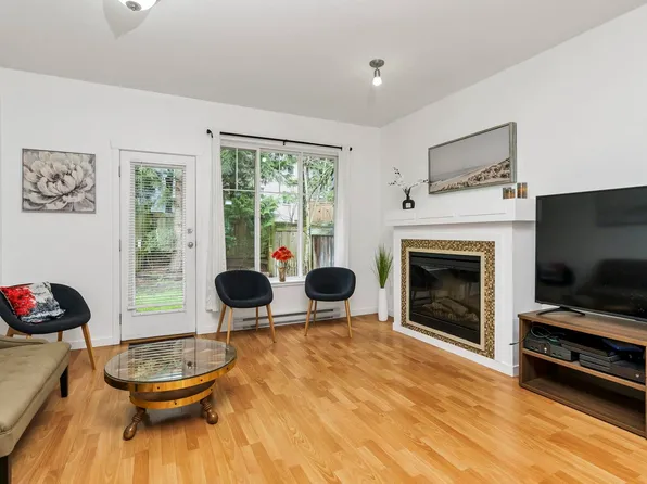 5839 Panorama Dr #35, Surrey, BC V3S 0P4