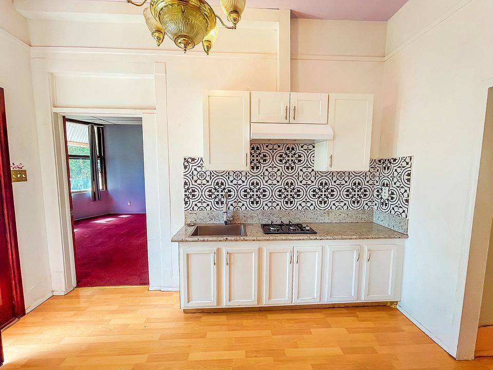 1st image of 340 W 10th St APT A