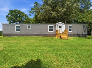 15 Ogwynn Rd, Sumrall, MS 39482