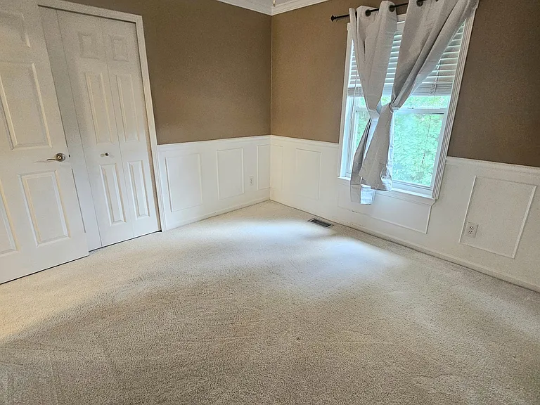 29221 Fieldstone — Photo 36
