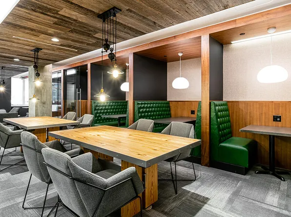 33 Bond Street 1513 image 3 of 24