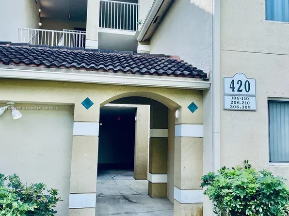 420 S Park Rd #2208, Hollywood, FL 33021