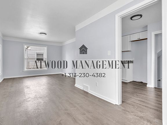 4th image of 9078 Minock St