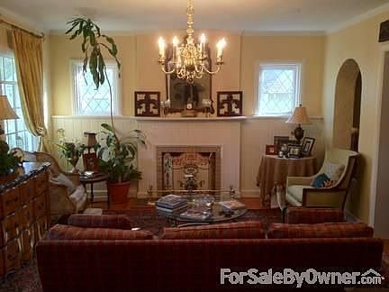 4th image of 709 Slattery Blvd