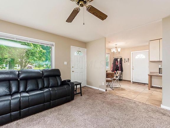 3rd image of 4559 Moraine Ave