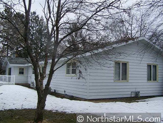 2nd image of 903 Westwood Drive