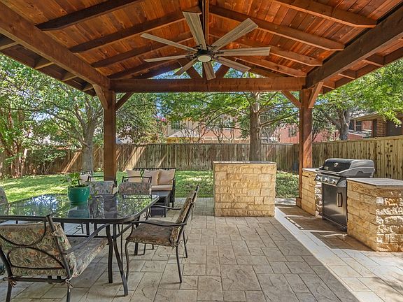 4th image of 3405 Emerald Cove Dr