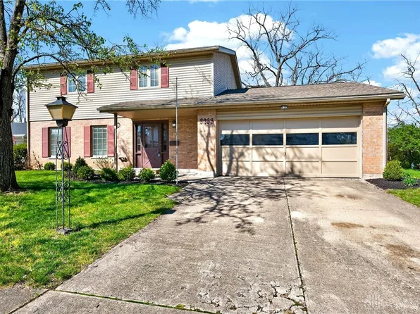 3233 Carrier Ave, Dayton, OH 45429
