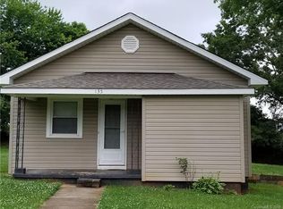 135 Vinson Rd, Statesville, NC 28677