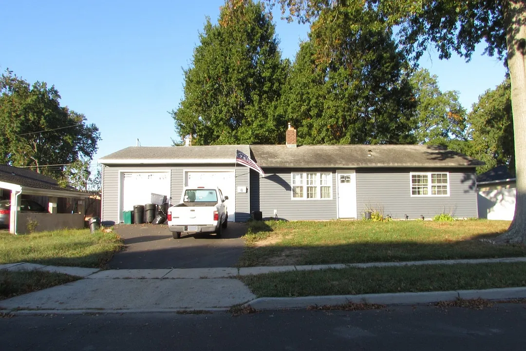 35 Teaberry Ln photo 1